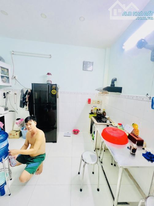🌺HẺM XE TẢI NGỦ TRONG NHÀ🌺 HẺM 8M CÓ VỈA HÈ - 3 Tầng BTCT - 4.1x10M - Phan Anh - 4.x tỷ - 5