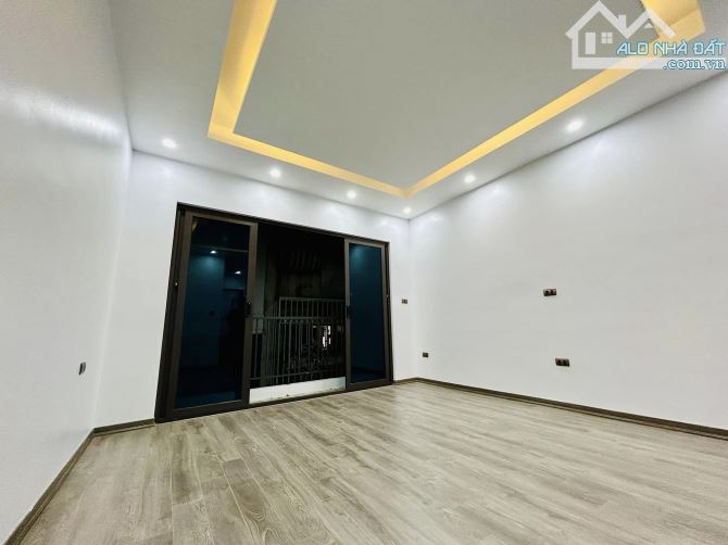 (THANG MÁY) Bán nhà Nguyễn Khang Yên Hòa 50mx6T MT rộng nhà thoáng 50m ra phố mới đẹp 8.6 - 5
