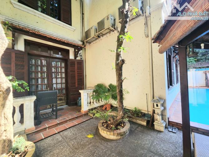 BIỆT THỰ- TRẦN QUỐC THẢO -Q.3- ĐẲNG CẤP THƯỢNG LƯU- DT:16*20- giá 160 TỶ - 6