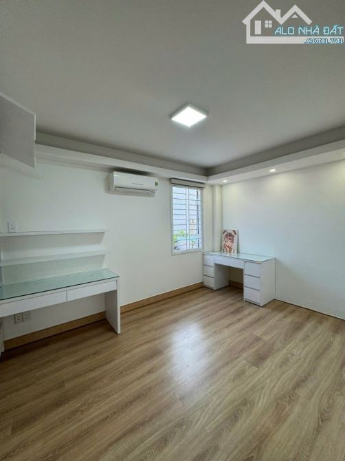 NHÀ ĐẸP gần MT NGUYỄN VĂN LINH và CẦU RỒNG: 66m² ngang 4,8m x 13m - 4 TẦNG 5 PN - 7