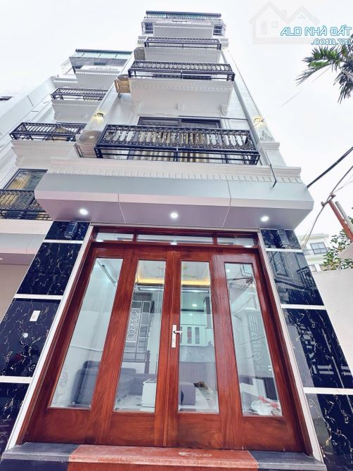 Nhà đẹp Phương Canh 30M, 5 Tầng, 3P Ngủ, 50m đường lớn ô tô đỗ giá 4.7 tỷ