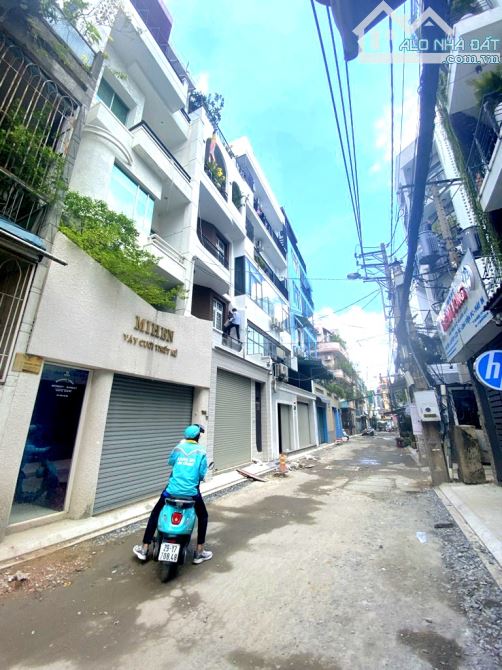 Góc Hai Mặt hẻm ô tô CMT8 P5 Tân Bình,4X17M,6 TẦNG, 14.X TỶ