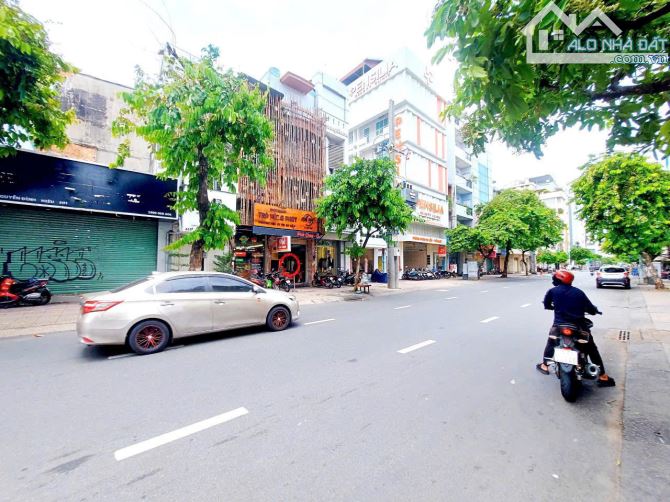 CHO THUÊ MẶT TIỀN  KINH DOANH SHOP .