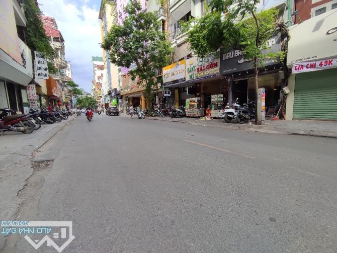 LÔ GÓC - MẶT PHỐ CHÙA LÁNG - KINH DOANH ĐỈNH, 73M2, NHỈNH 27 TỶ