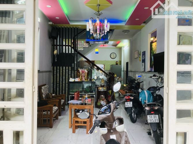 🆘CỨU🆘 TÂN PHÚ - NHÀ ĐẸP 2 Tầng - Ngay Aeon Tân Phú - 76m2 - 4.x tỷ