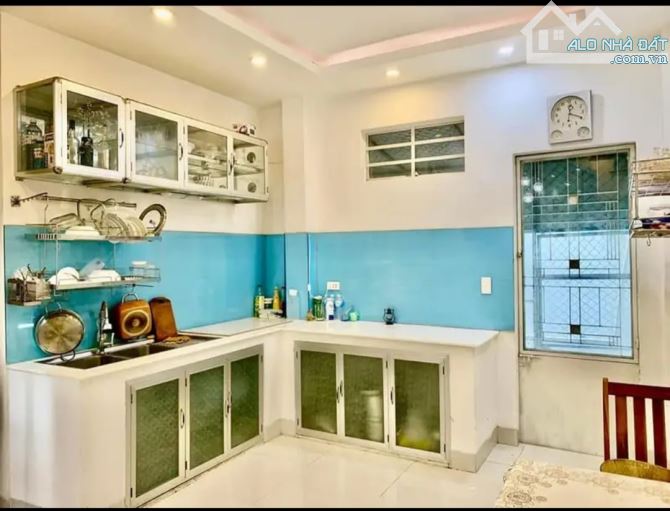 55m2, 2 tầng, 2pn, 2 mặt kiệt ôtô Hải Châu, gần chợ Đống Đa,  chỉ 3,55 tỷ