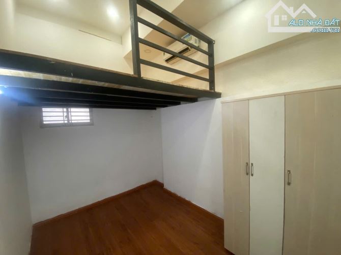 Duplex rẻ cửa sổ thoáng mát đường Lê Văn Lương , gần Cresent Mall, ĐH RMIT, ĐH TDT, Lotte - 1