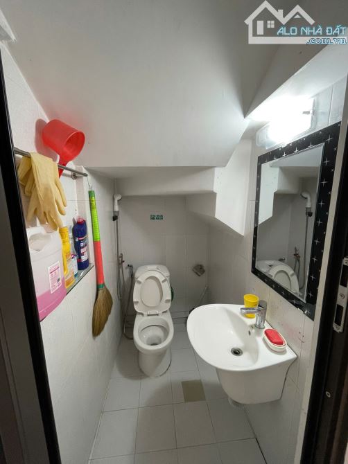 Cho thuê nhà tuyến 2 văn cao , 50M2, 3 TẦNG 3 NGỦ FULL 8TRIỆU - 1