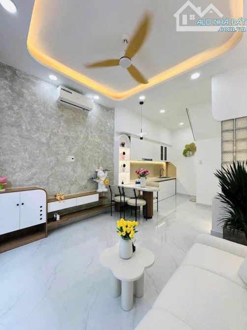 Nhà Bán Bình Thạnh Mặt Tiền Kinh Doanh, Gần Xô Viết Nghệ Tỉnh, 4.2 x 14, 4 Tầng Nhỉnh 16Tỷ - 1