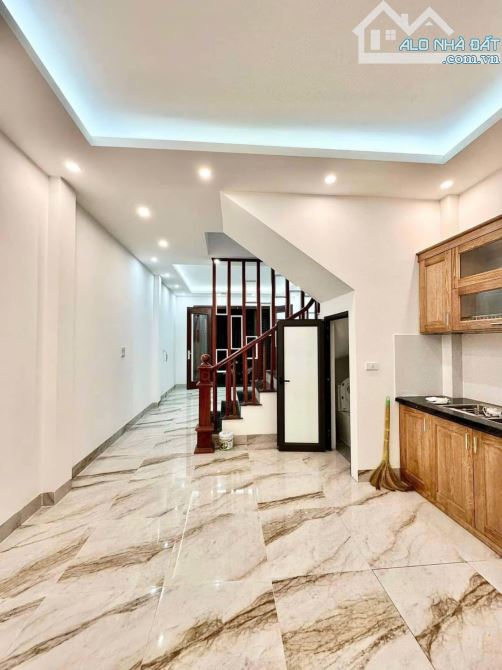 Bán nhà mặt ngõ Kim Chung 37M 4 Tầng, 5 phòng, ô tô con đỗ giá nhỉnh 4 tỷ - 2