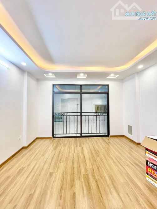 Nhà đẹp Phương Canh 30M, 5 Tầng, 3P Ngủ, 50m đường lớn ô tô đỗ giá 4.7 tỷ - 2