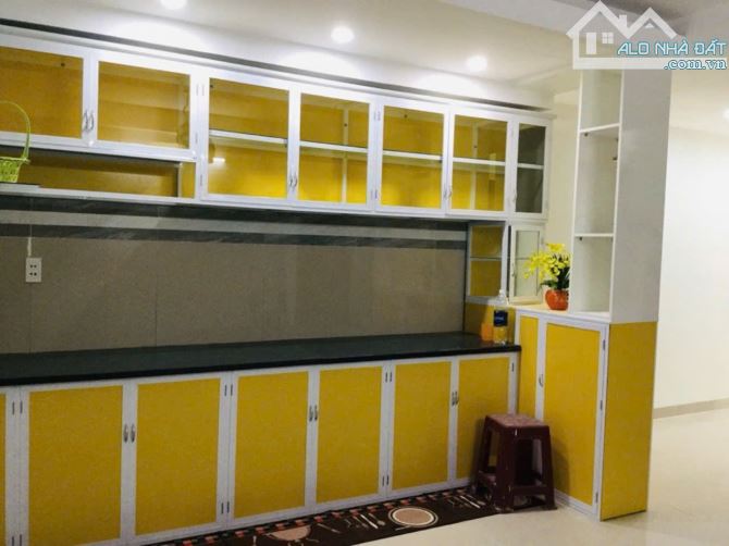 Bán nhà 3 tầng, 100M2, Mặt tiền MỸ AN, GẦN SÔNG , GẦN BIỂN. Ngũ Hành Sơn, Chỉ 5,xty - 2