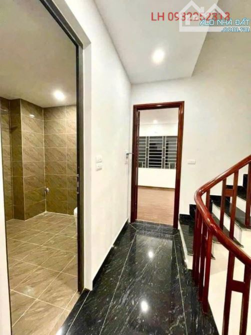 SIÊU PHẨM PHỐ TRẠM - CỰC HIẾM-42M ,MT 4 M Ô TÔ CỰC GẦN -- NGẬP TRÀN TIỆN ÍCH CHỈ 7 TỶ - 2