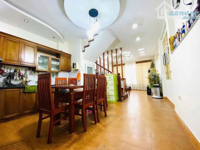 Khương Trung, Thanh Xuân 48m2, 5 tầng, mt 4m - 2