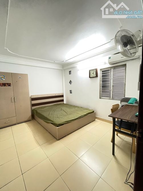 Cho thuê nhà tuyến 2 văn cao , 50M2, 3 TẦNG 3 NGỦ FULL 8TRIỆU - 2