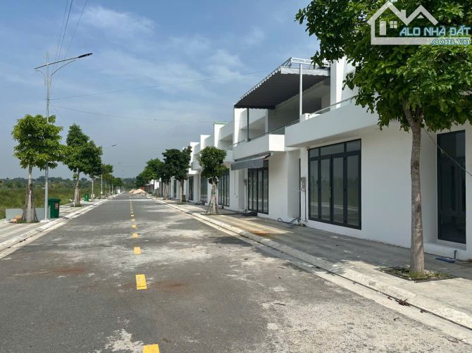 BÁN NHANH LÔ THỔ FULL TIỆN ÍCH 7x20=140m2,CÁCH SÂN GOLF 5P ĐI XE - 2