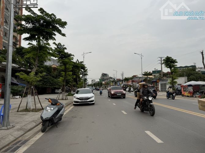 Bán đất Thịnh Liệt, Hoàng Mai, dt 100m, mt 8.3m tách lô hoặc xây tòa VP tuyệt vời - 2