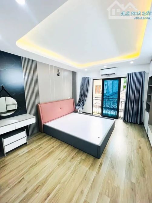 Bán nhà Phương Canh, Nam Từ Liêm, phố Trịnh Văn Bô xây 5 Tầng, 3P Ngủ rộng - 2