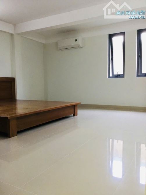 Bán nhà 3 tầng, 100M2, Mặt tiền MỸ AN, GẦN SÔNG , GẦN BIỂN. Ngũ Hành Sơn, Chỉ 5,xty - 3