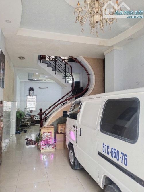 Bán nhà HXT Võ Văn Vân, Tân Tạo, Bình Tân, DT 55m2 - 4 x 14 - 4 tầng, Giá 4.65 tỷ TL.  + K - 3