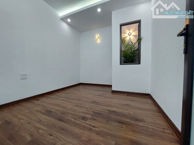 Bán nhà đẹp tại Vân Lũng, An Khánh, 35m² x 5 tầng, ô tô đậu cửa, ngõ thông, giá 4,6 tỷ - 3