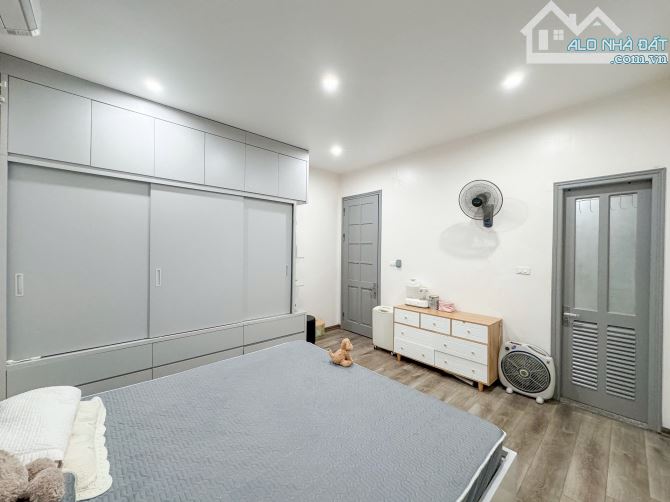 Bán chung cư Phùng Khoang CĂN GÓC 86m2, 2 ngủ, 2 vs chỉ 3.X  tỷ - 3