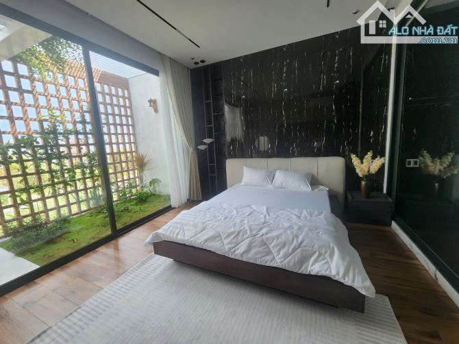 Siêu phẩm nhà 3 tầng, gần Hoàng Thị Loan, nội thất đầy đủ - 3