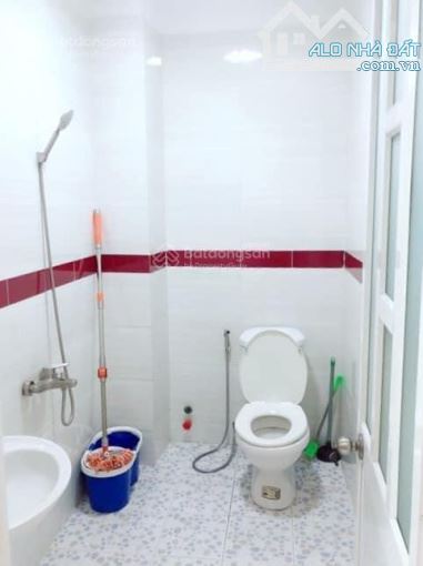 Vỡ nợ bán gấp nhà Tạ Quang Bửu DT:60m2 giá 1tỷ250tr sổ hồng riêng hẻm 5m tiện KD mua bán - 3