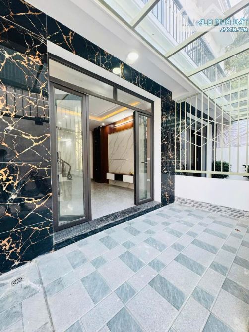 Nhà trung tâm Hoài Đức 40M 4 Tầng, 4 ngủ, ngõ 3,5m thoáng ô tô đỗ gần giá 4 tỷ - 4