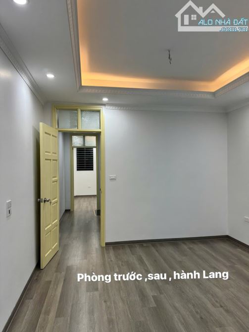Cần bán gấp nhà phố Trần Thái Tông 40m2, 5T, ngõ thông,ô tô kinh doanh - 4