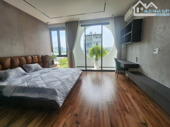 Siêu phẩm nhà 3 tầng, gần Hoàng Thị Loan, nội thất đầy đủ - 4