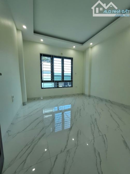 Chính chủ bán nhà Hữu Hòa 40m2, trước sau đều thoáng, ngõ rộng ô tô đỗ - 5