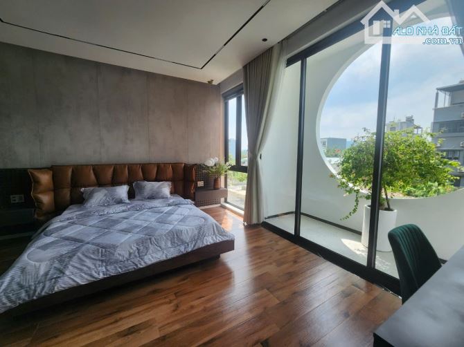 Siêu phẩm nhà 3 tầng, gần Hoàng Thị Loan, nội thất đầy đủ - 5