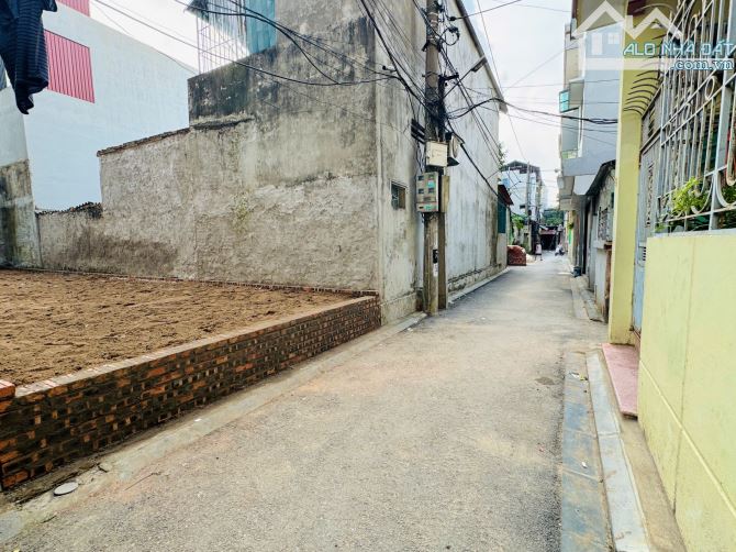 💥💥💥ĐẦU TƯ SINH LỜI💥💥💥 📍 Vị trí: 60m2 tổ 24 TT Đông Anh HN 👉đường 3m ô tô đỗ cửa - 5