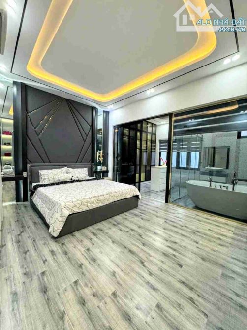 SIÊU PHẨM NHÀ 3 TẦNG FULL NỘI THẤT, DT 80m2 ĐƯỜNG TÔ HIỆU - HOÀ MINH . GIÁ 6tỷ8 - 5