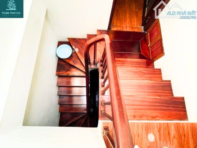 NHÀ ĐẸP - HIẾM CÓ KHÓ TÌM - VỊ TRÍ VÀNG YÊN DUYÊN - 55M2 - CHỈ 7.8 TỶ - 5