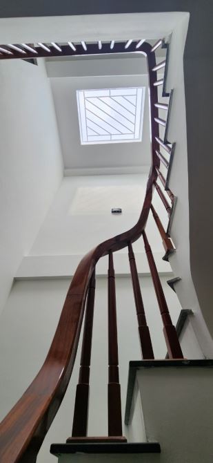 Bán nhà ô tô đỗ cửa, Di Trạch 42M 4 Tầng, 4P ngủ, 2 mặt tiền giá 5.2 tỷ - 7