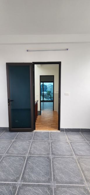 Bán nhà ô tô đỗ cửa, Di Trạch 42M 4 Tầng, 4P ngủ, 2 mặt tiền giá 5.2 tỷ - 8