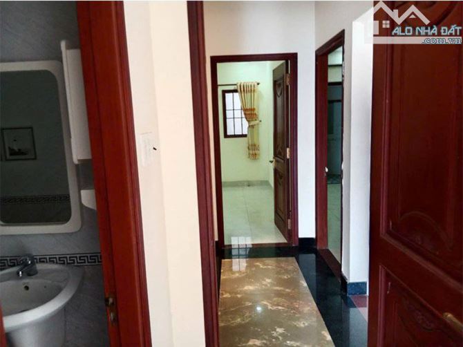 BIỆT THỰ 3 TẦNG BTCT QUANG TRUNG GÒ VẤP 110M NGANG KHỦNG 8M  HXH CHỈ NHỈNH 9 TỶ - 8