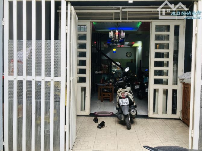 🆘CỨU🆘 TÂN PHÚ - NHÀ ĐẸP 2 Tầng - Ngay Aeon Tân Phú - 76m2 - 4.x tỷ - 8