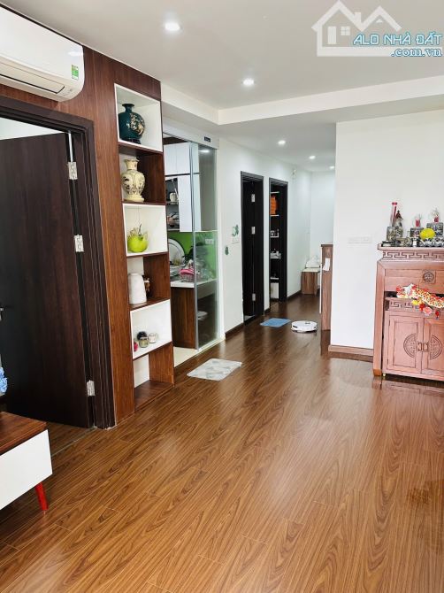 Cho thuê căn hộ chung cư Imperia 360 Giải Phóng 125m2 3pn full nội thất 16tr/1 tháng