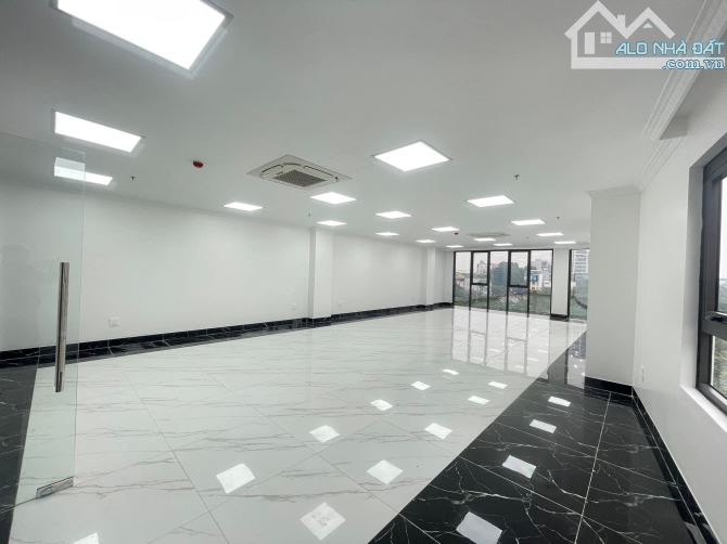 CHỦ MUỐN BÁN TÒA VĂN PHÒNG KIM MÃ VỊ TRÍ ĐẸP 90M2-MT 10M-4 TẦNG-GIÁ CHÀO 19 TỶ- THƯƠNG