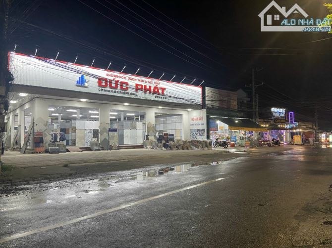Bán mảnh đất tâm huyết, có thu nhập ổn định 40tr/tháng. 1116m2. Góc 2 mặt đường.