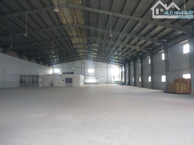 Cho thuê kho xưởng 630m2 - 50 triệu đường Võ Văn Kiệt - Q. 6