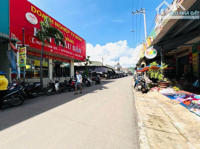 MẶT TIỀN PHAN TRỌNG TUỆ, NGAY CHỢ HOÀI HƯƠNG, 5 X 20M, NHỈNH 1 TỶ XÍU