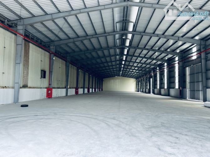 Cho thuê 1000m2 kho chứa hàng trong kcn phố nối - 1