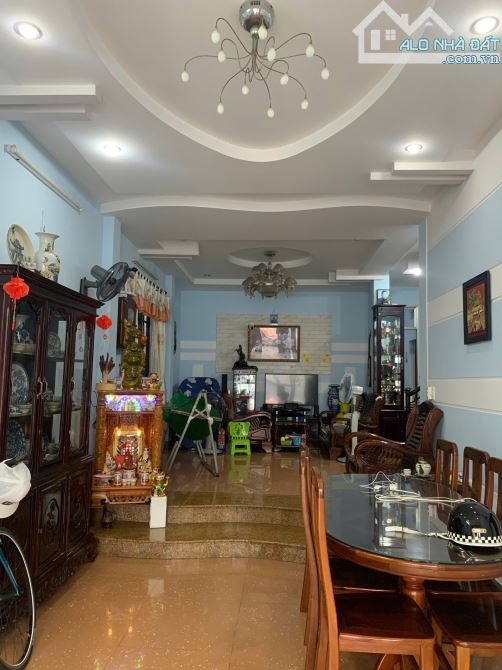 Bán nhà 2 tầng kẹp kiệt bên hông thoáng mát đường Hàn Mạc Tử - 1