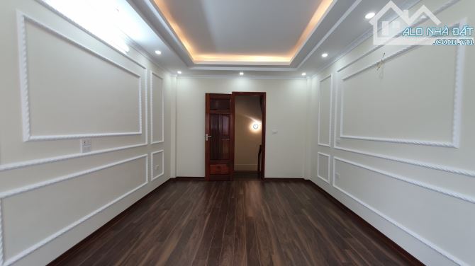 CỰC PHẨM HOÀNG LIỆT, LINH ĐÀM - Ô TÔ TRÁNH 37M2 x 5 TẦNG MỚI ĐẸP, SIÊU HIẾM - Tùng keng - 1