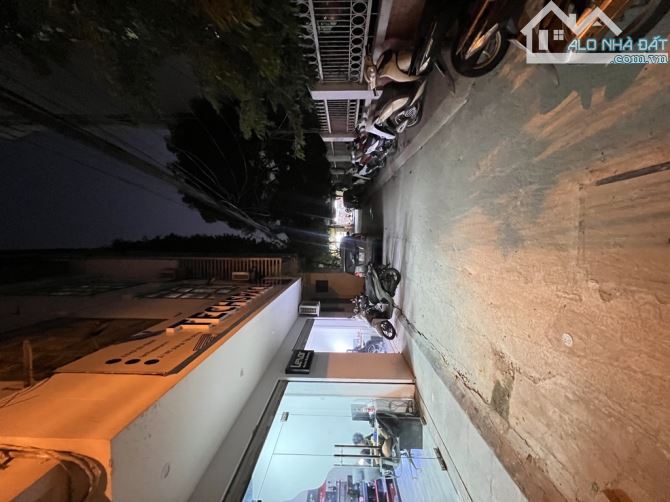 Đặng Tiến Đông, mặt ngõ thông, kinh doanh, ô tô dừng đỗ ngày đêm, chào 15 tỷ 7 - 1