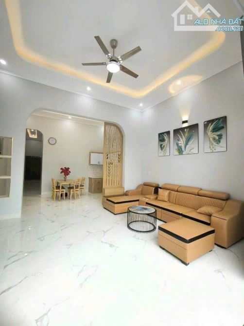 Bán nhà phố khu vực sát TT Biên Hòa - 1